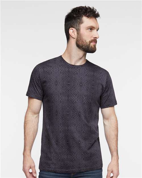 LAT - Unisex Fine Jersey Tee - 6901