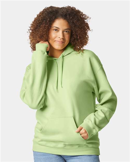 Gildan - Sudadera unisex con capucha Softstyle® de peso medio - SF500