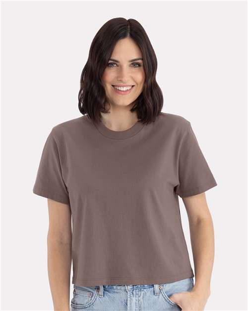Next Level - Camiseta de corte cuadrado de peso pesado para mujer - 7610