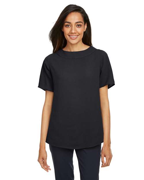 Devon & Jones - Blusa de cuello barco Perfect Fit™ para mujer - DP613W