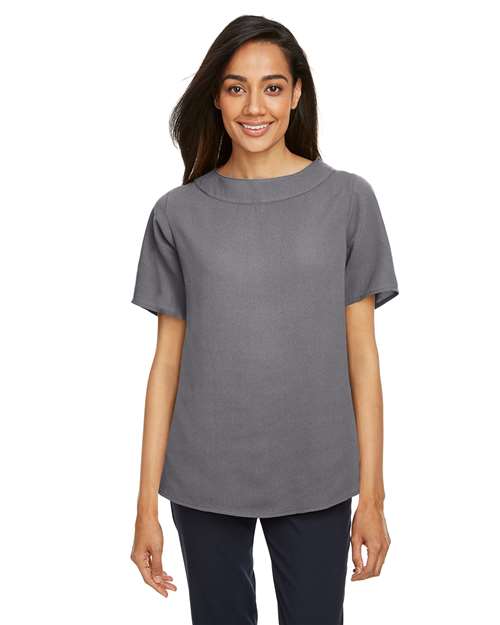Devon & Jones - Blusa de cuello barco Perfect Fit™ para mujer - DP613W