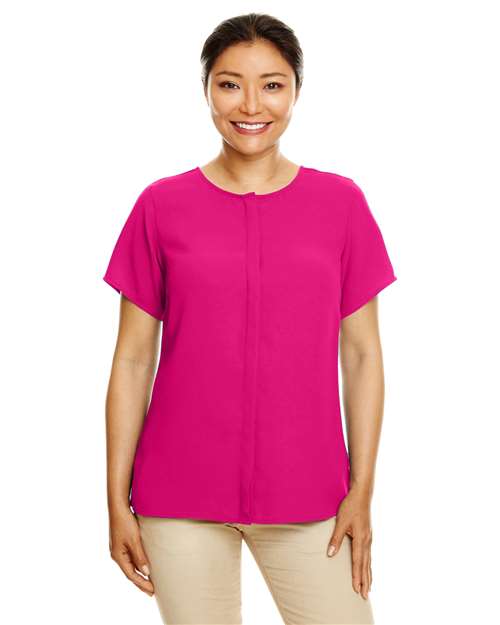 Devon & Jones - Blusa de crepé Perfect Fit™ para mujer - DP612W