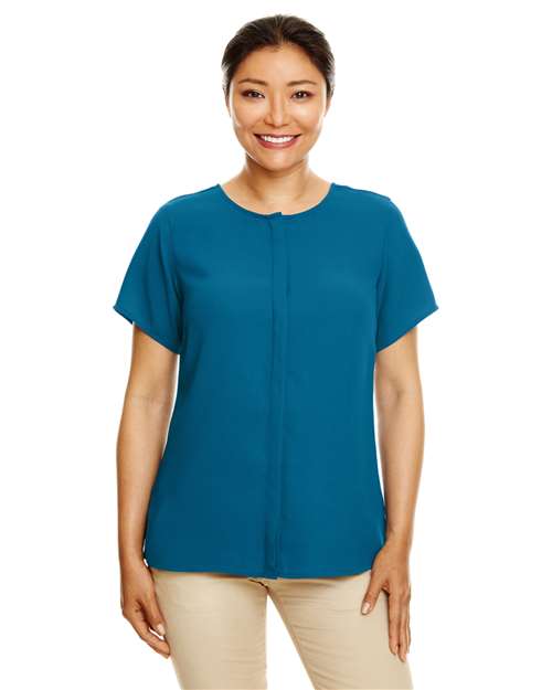 Devon & Jones - Blusa de crepé Perfect Fit™ para mujer - DP612W