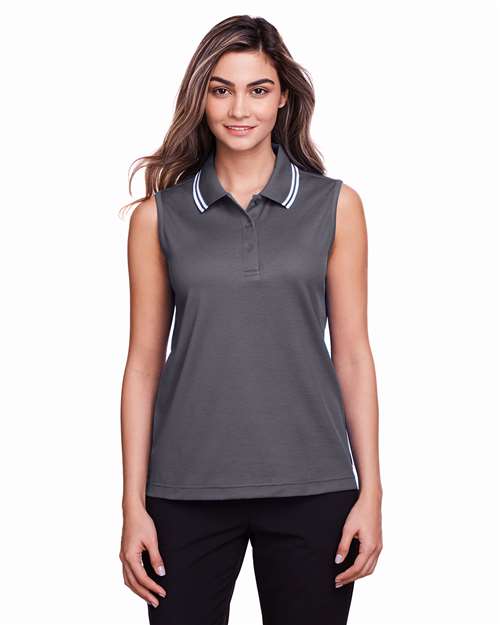Devon & Jones - Polo sin mangas con ribete trenzado CrownLux Performance® para mujer - DG20SW