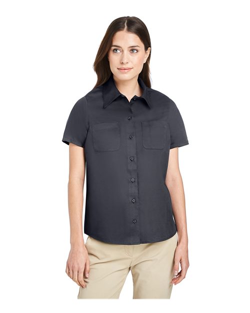 Harriton - Camisa de vestir de manga corta Advantage IL para mujer - M585W