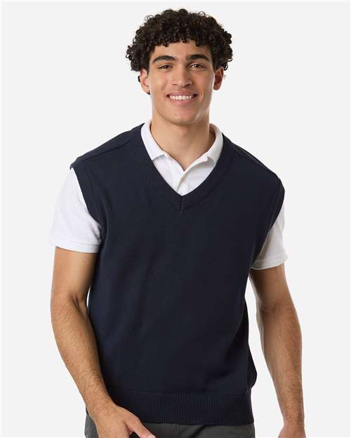 Devon & Jones - Men's New Classics V-Neck Sweater Vest - DG448