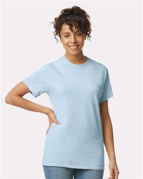 Gildan - Camiseta unisex de algodón ultrafino con bolsillo - 2300