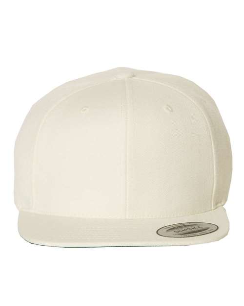 Gorra YP Classics Premium con visera plana y cierre a presión - 6089M