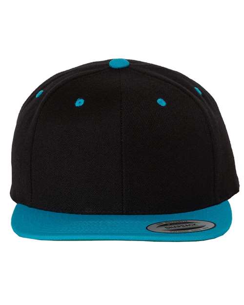Gorra YP Classics Premium con visera plana y cierre a presión - 6089M