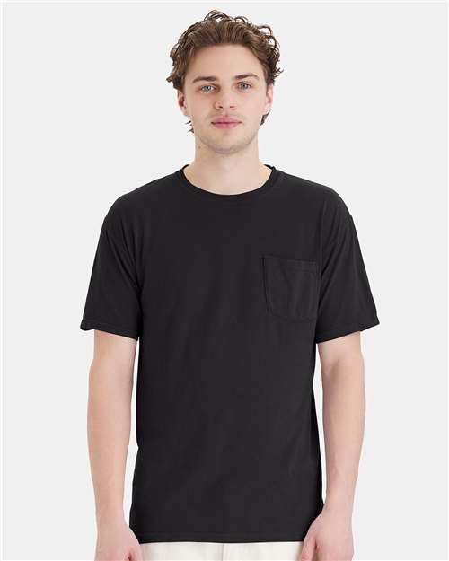 ComfortWash de Hanes - Camiseta unisex con bolsillo teñido - GDH150