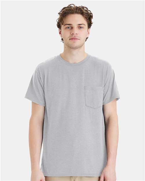 Hanes - Camiseta de trabajo unisex con bolsillo - W110