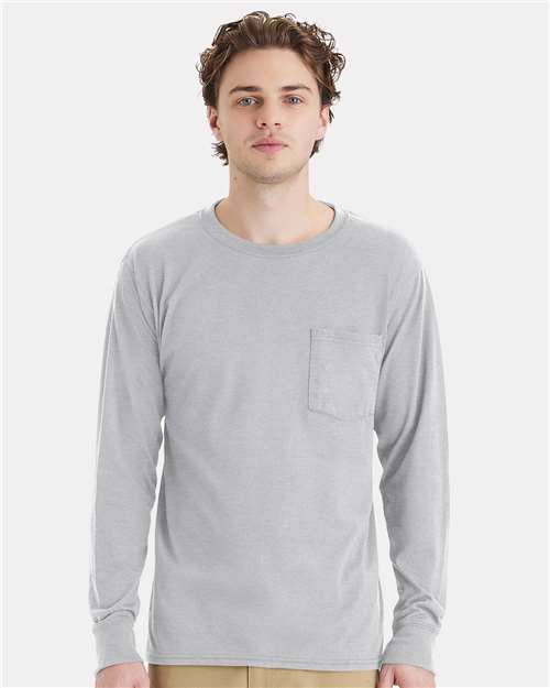 Hanes - Camiseta de trabajo unisex de manga larga con bolsillo - W120